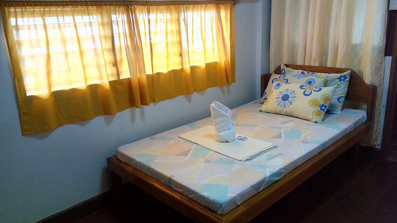 Peria Seafront Pensione Roxas  외부 사진